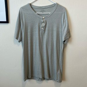 A&F summer linen blend short sleeve